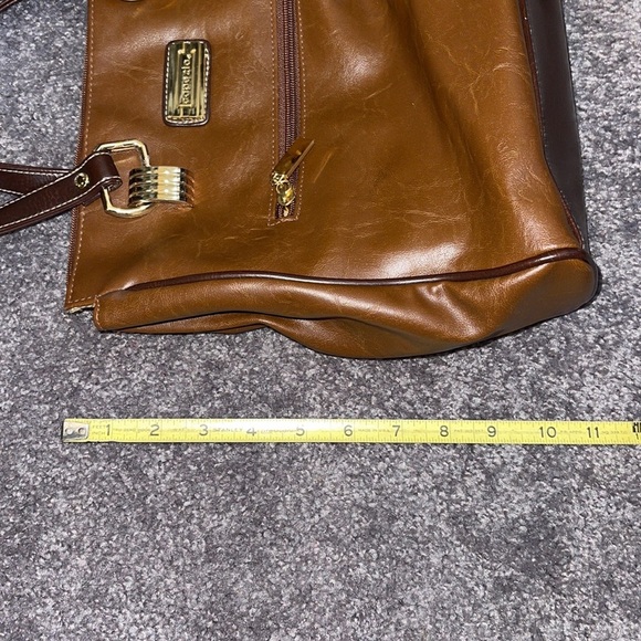 Capezio brown bag - Picture 7 of 7